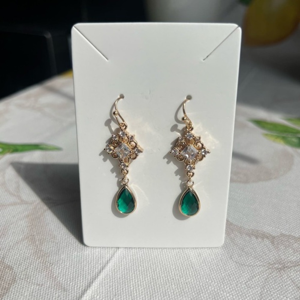 Boho Bridal Earrings, Emerald Teardrop, Bridgerton Jewelry, Victorian, Romantic
